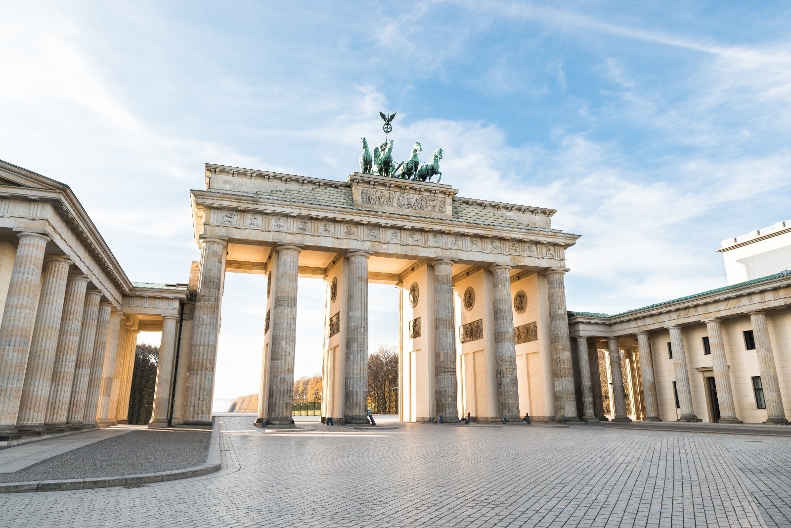 Berlin_Brandenburger_Tor_Sonne